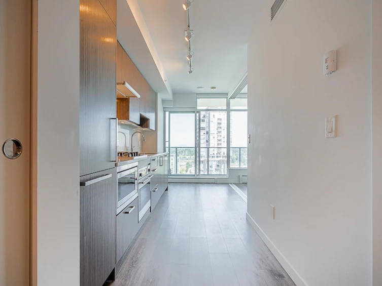2606-13350 Central Avenue, Surrey, BC, V3T 0S1 - 21