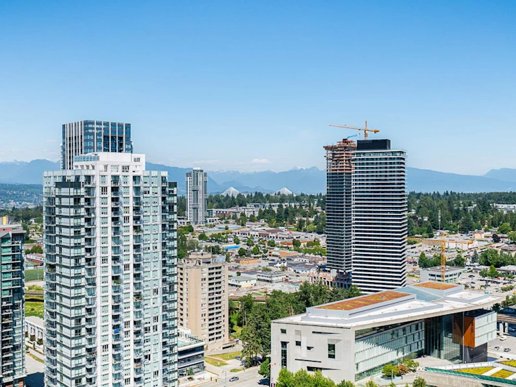 2606-13350 Central Avenue, Surrey, BC, V3T 0S1 - 8