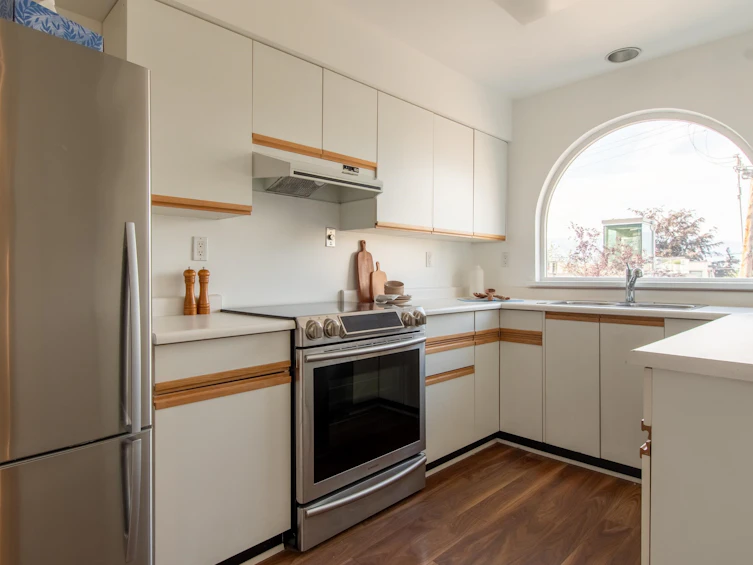 1296 W 8th Avenue, Vancouver, BC, V6H 3Y9 - 22