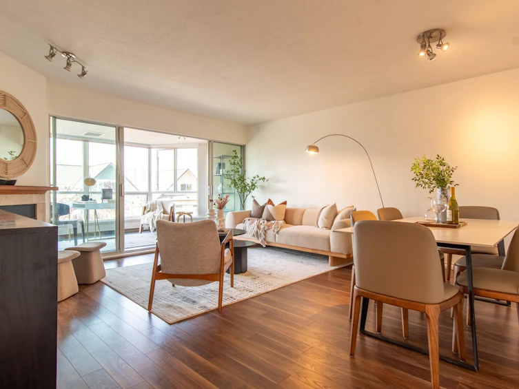 1296 W 8th Avenue, Vancouver, BC, V6H 3Y9 - 3