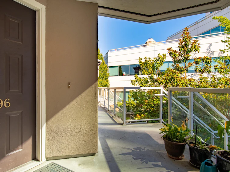 1296 W 8th Avenue, Vancouver, BC, V6H 3Y9 - 35