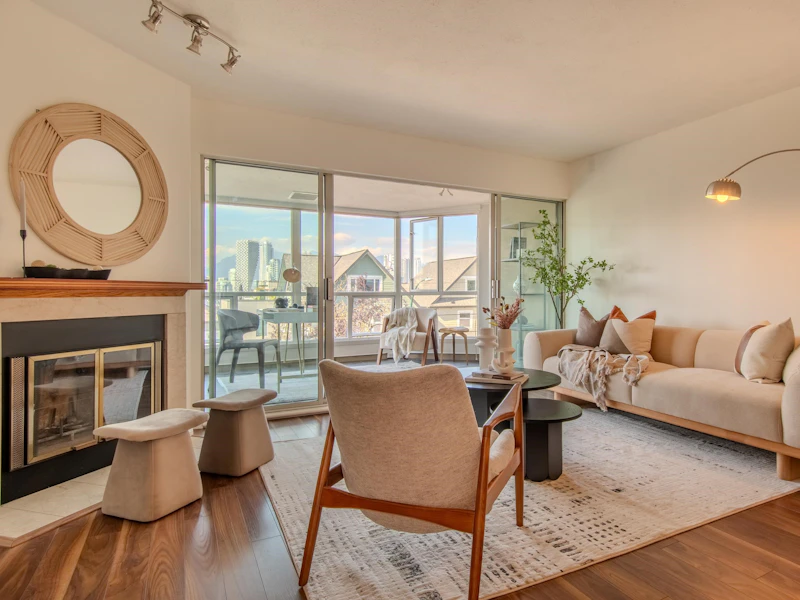 1296 W 8th Avenue, Vancouver BC V6H 3Y9