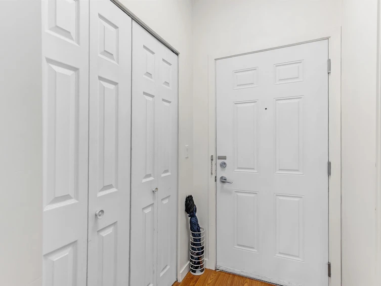 321-13277 108 Avenue, Surrey, BC, V3T 0A9 - 2