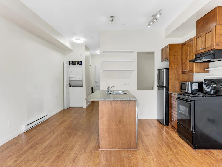 321-13277 108 Avenue, Surrey, BC, V3T 0A9 - 6