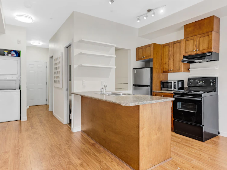 321-13277 108 Avenue, Surrey, BC, V3T 0A9 - 5