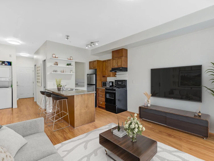 321-13277 108 Avenue, Surrey, BC, V3T 0A9 - 9