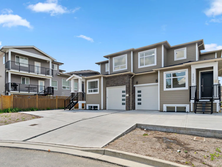 32546 Higginbottom Court, Mission, BC, V2V 2T7 - 2