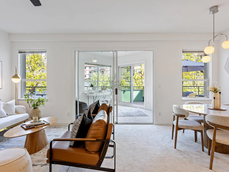 209-131 W 3rd Street, North Vancouver, BC, V7M 1E7 - 4