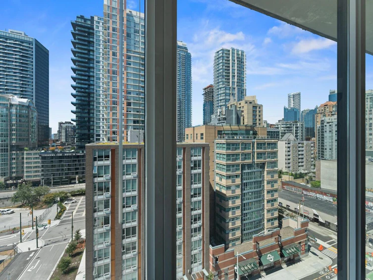 1212-1325 Rolston Street, Vancouver, BC, V6B 0M2 - 24