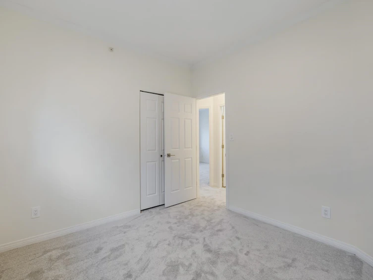 2229 Oxford Street, Vancouver, BC, V5L 1G2 - 32
