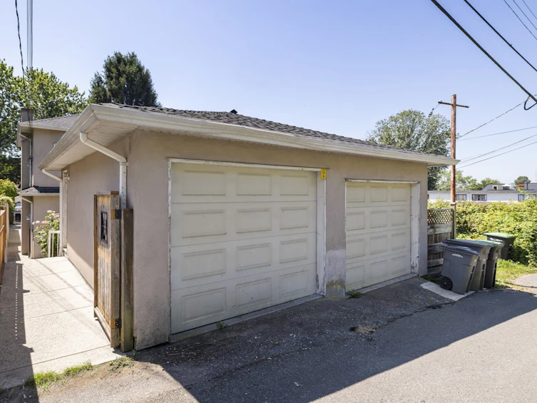 2229 Oxford Street, Vancouver, BC, V5L 1G2 - 37