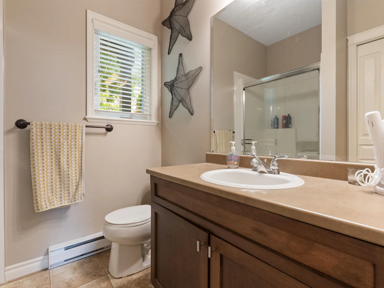 10-46083 Airport Road, Chilliwack, BC, V2P 1A4 - 33