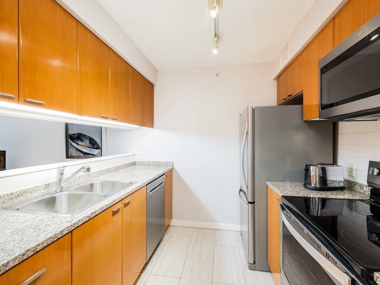 1907-1288 W Georgia Street, Vancouver, BC, V6E 4R3 - 13