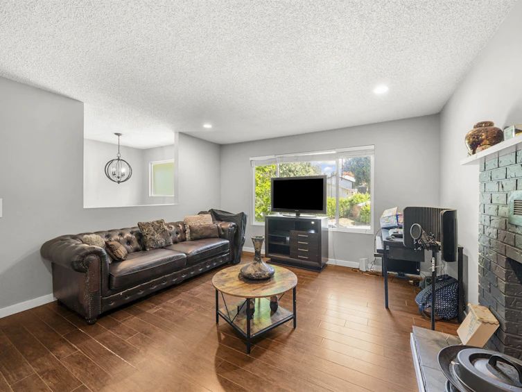 3555 Davie Street, Abbotsford, BC, V2S 6G3 - 4