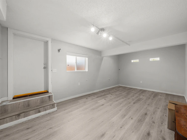 3555 Davie Street, Abbotsford, BC, V2S 6G3 - 23