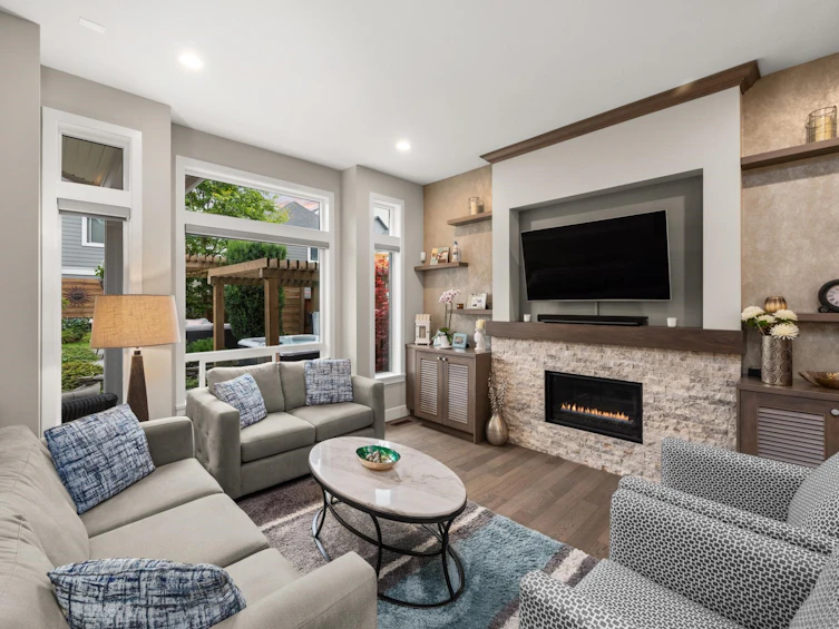 15868 Mountain View Drive, Surrey, BC, V3Z 0N3 - 2