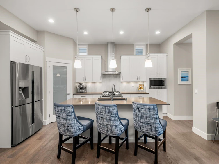 15868 Mountain View Drive, Surrey, BC, V3Z 0N3 - 10