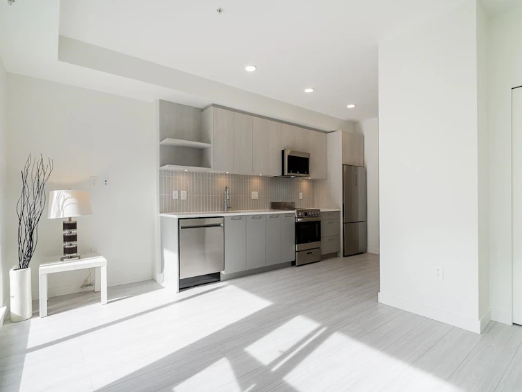 211-10777 138 Street, Surrey, BC, V3T 0T5 - 15