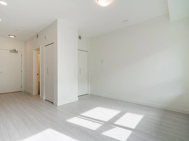 211-10777 138 Street, Surrey, BC, V3T 0T5 - 17