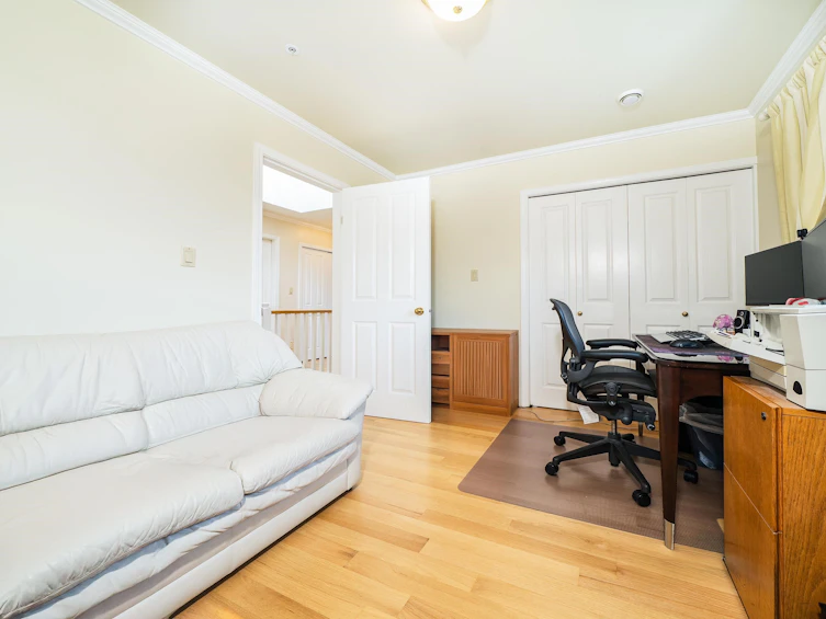 1755 W 58th Avenue, Vancouver, BC, V6P 1W8 - 20