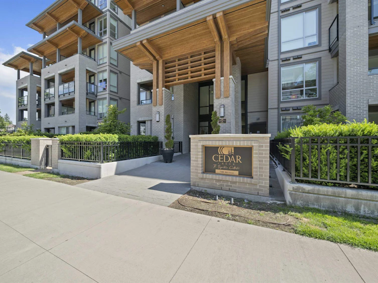 422-7588 16th Street, Burnaby, BC, V3N 0H8 - 18