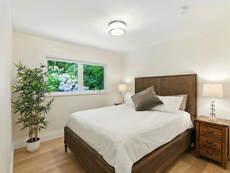 2059 Cliffwood Road, North Vancouver, BC, V7G 1S1 - 20