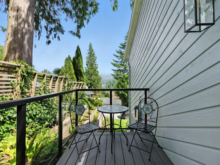2059 Cliffwood Road, North Vancouver, BC, V7G 1S1 - 14