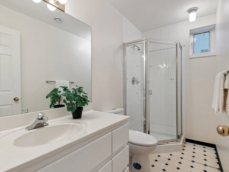 6239 St. Catherines Street, Vancouver, BC, V5W 3G7 - 33