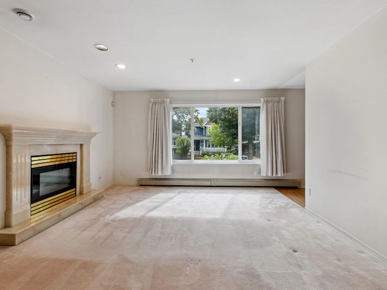 6239 St. Catherines Street, Vancouver, BC, V5W 3G7 - 3