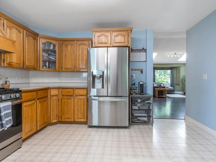 14422 Gladstone Drive, Surrey, BC, V3R 5R9 - 13
