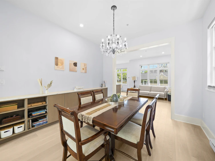 3711 W 11th Avenue, Vancouver, BC, V6R 2K7 - 10