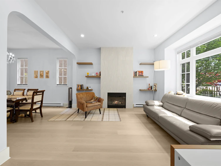 3711 W 11th Avenue, Vancouver, BC, V6R 2K7 - 5