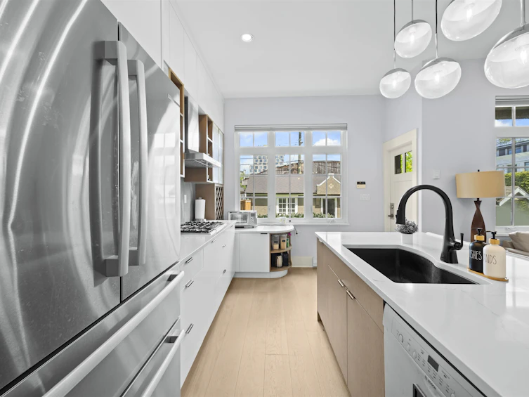 3711 W 11th Avenue, Vancouver, BC, V6R 2K7 - 15