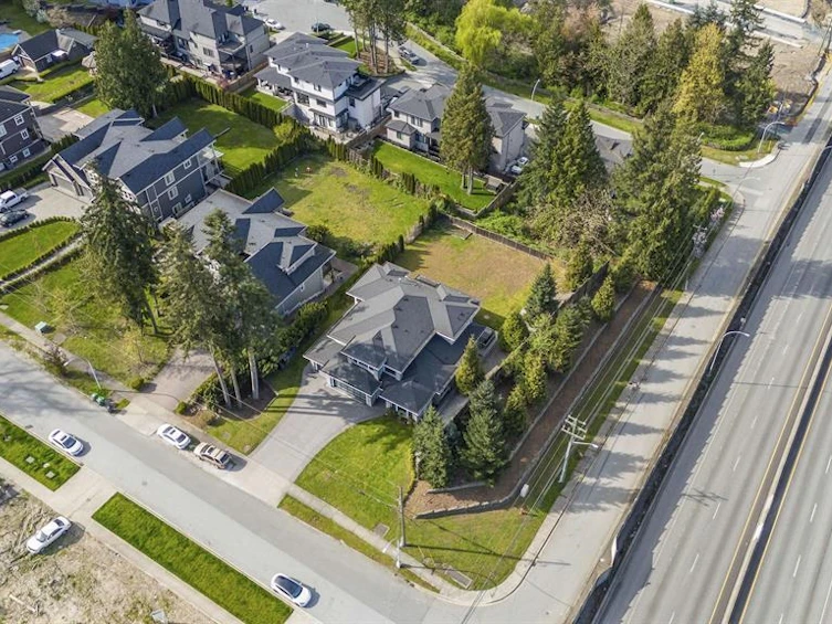 17585 Abbey Drive, Surrey, BC, V4N 4H2 - 39