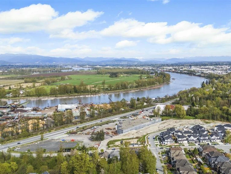 17585 Abbey Drive, Surrey, BC, V4N 4H2 - 40
