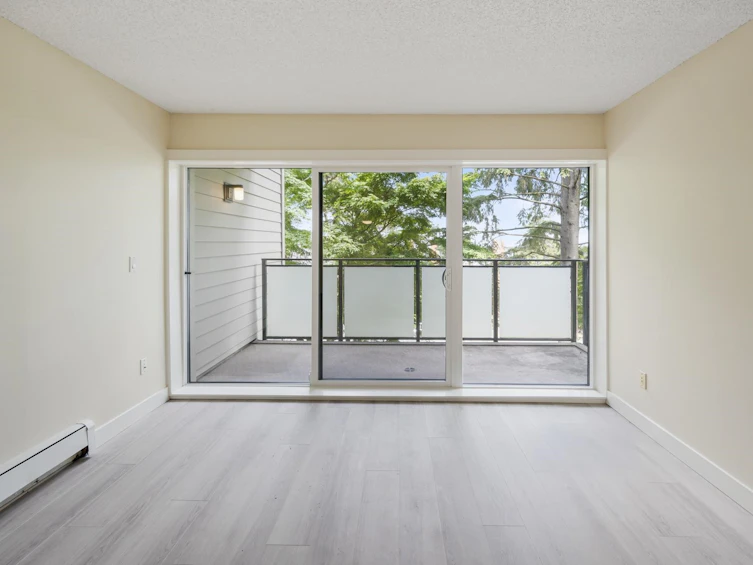 302-1066 E 8th Avenue, Vancouver, BC, V5T 1T9 - 15