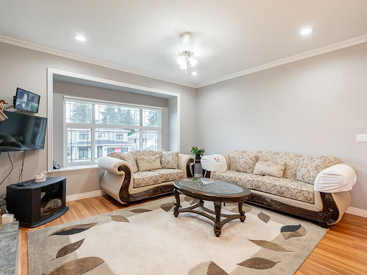 7877 15th Avenue, Burnaby, BC, V3N 1W7 - 7
