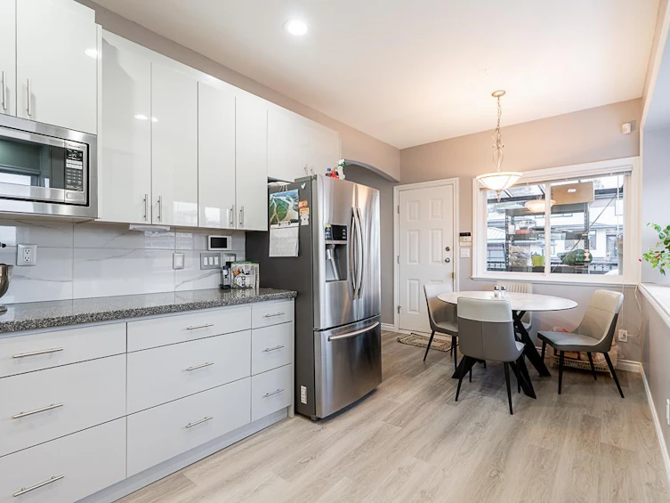 7877 15th Avenue, Burnaby, BC, V3N 1W7 - 12