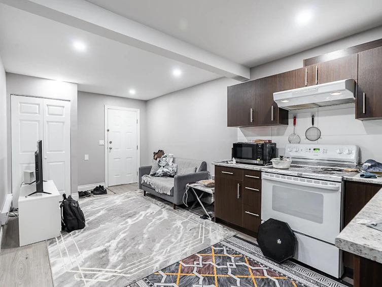 7877 15th Avenue, Burnaby, BC, V3N 1W7 - 23