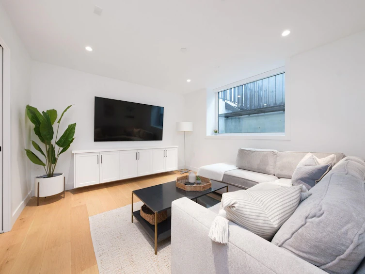 5814 Chester Street, Vancouver, BC, V5W 3B5 - 33