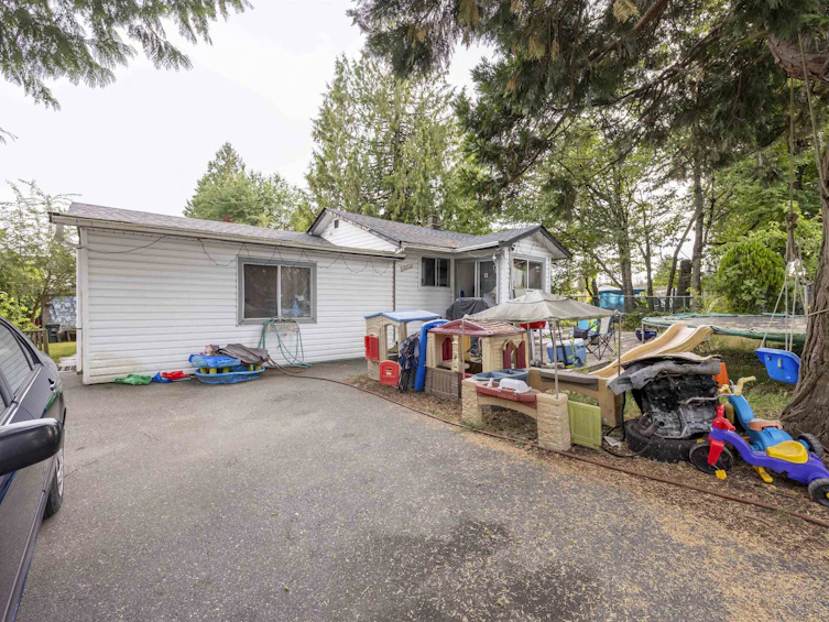 14080 110 Avenue, Surrey, BC, V3R 1Z2 - 2