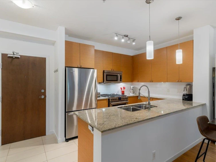 111-101 Morrissey Road, Port Moody, BC, V3H 0E6 - 7