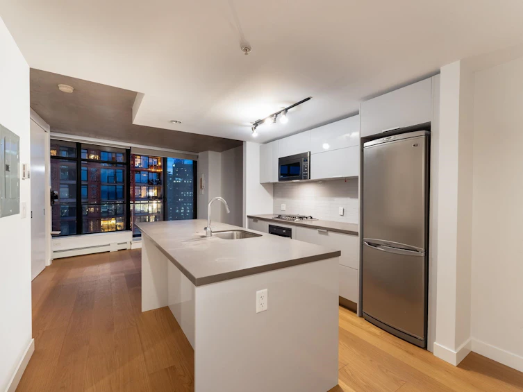 2408-108 W Cordova Street, Vancouver, BC, V6B 0G5