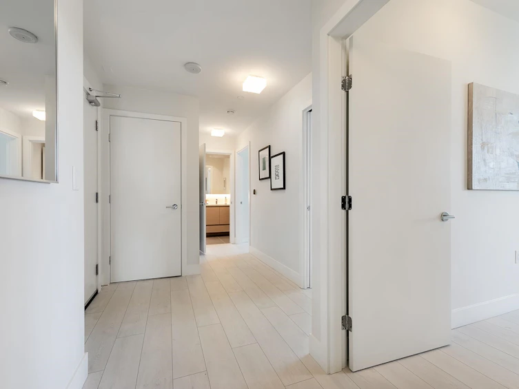 2203-3538 Sawmill Crescent, Vancouver, BC, V5S 0J8 - 32