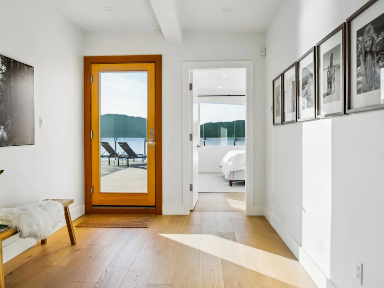 5577 Indian River Drive, North Vancouver, BC, V7G 2T7 - 17