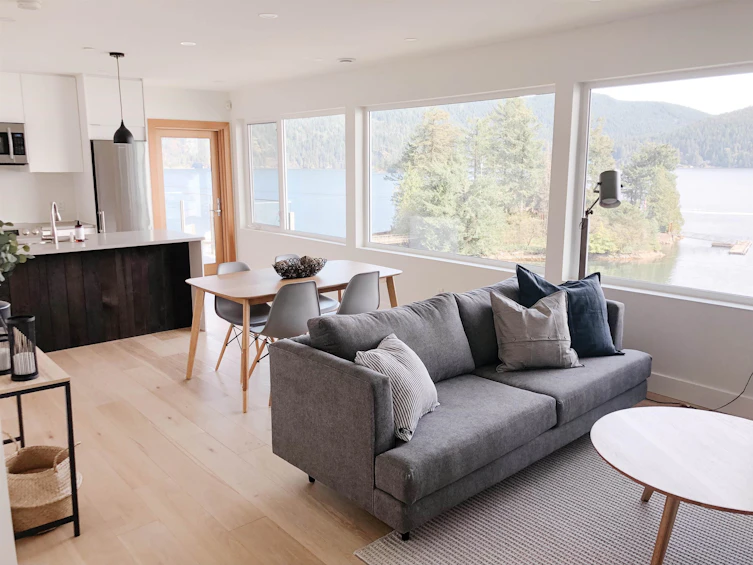 5577 Indian River Drive, North Vancouver, BC, V7G 2T7 - 32