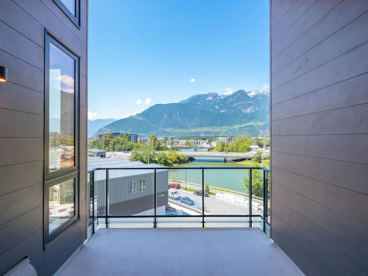 513-1506 Scott Crescent, Squamish, BC, V8B 1G4 - 32