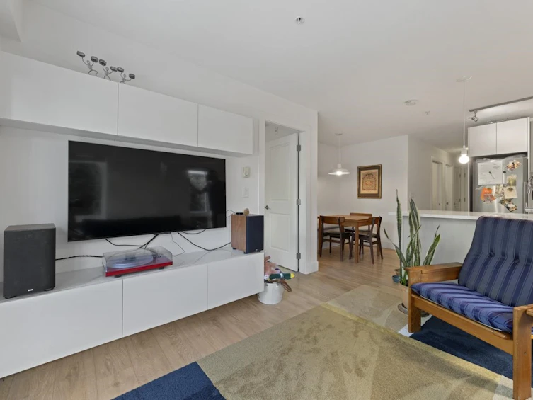 107-1661 E 2nd Avenue, Vancouver, BC, V5N 1E1 - 6