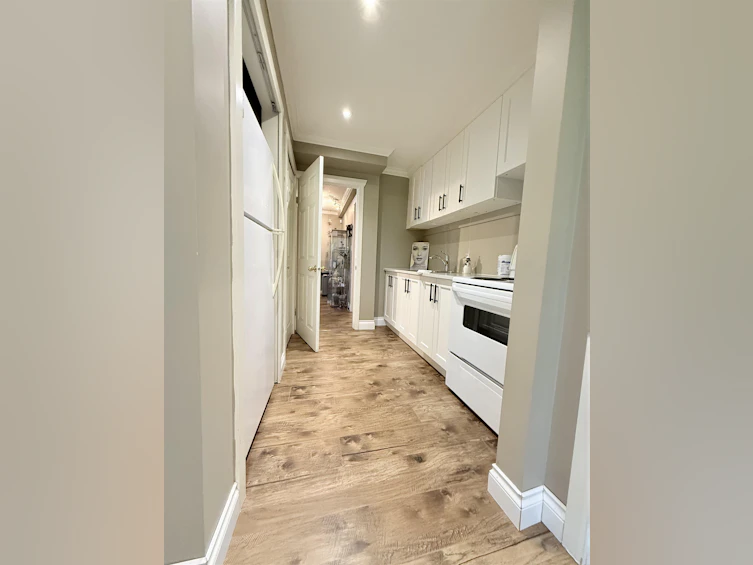 8095 138 Street, Surrey, BC, V3W 8M3 - 19