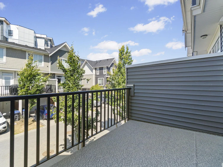 9-8699 158 Street, Surrey, BC, V4N 1G9 - 8